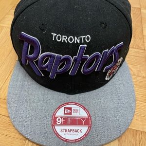 Toronto Raptors Strapback Cap